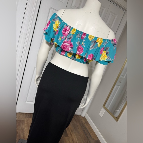 Peach Love California Floral Off-Shoulder Top - Teal and Pink Size S, M NWOT - Picture 8 of 16